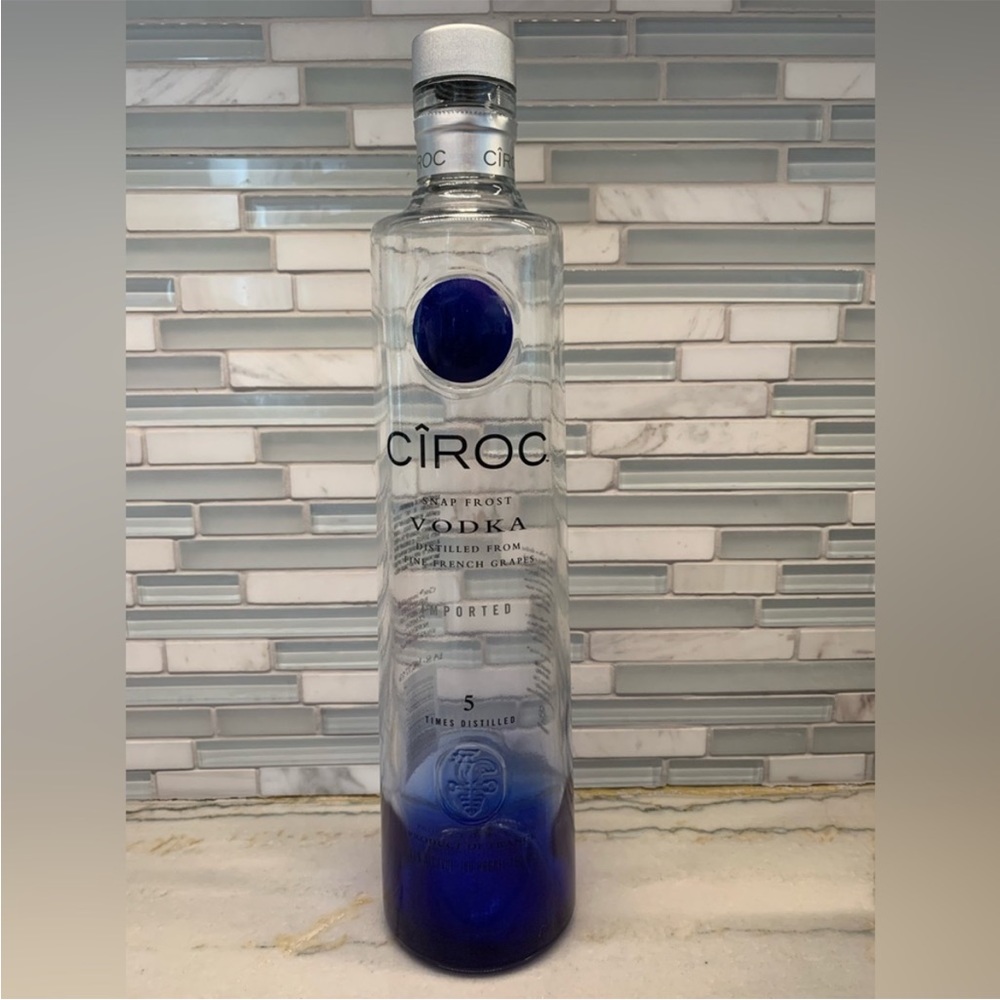 1 EMPTY CIROC SNAP FROST VODKA BOTTLE 750 ML W/CAP Excellent.